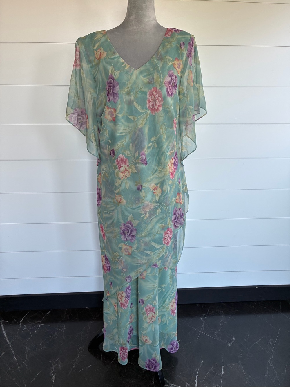 Virgo Floral Green Chiffon Maxi Dress V-Neck Flutter Sleeve Sheer Lined 16